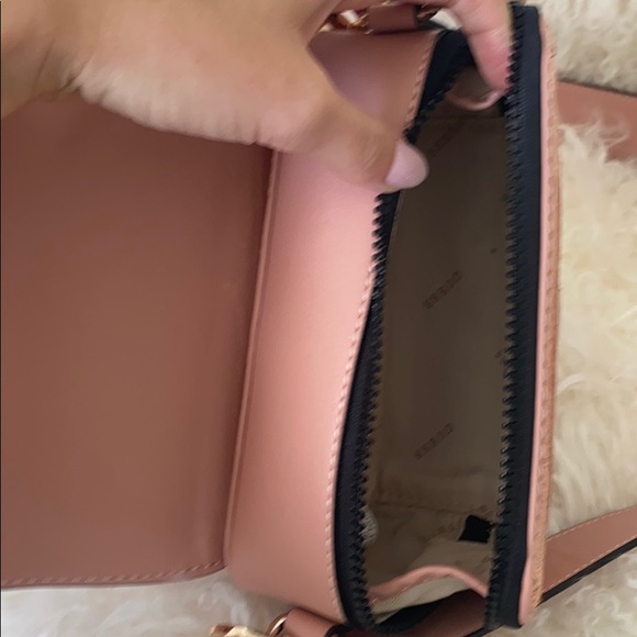 Guess Mini Shoulder Bag Pink Sequins - Picture 8 of 8